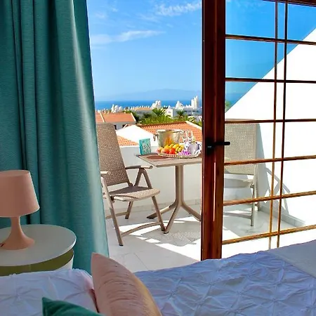 Garden Premium - Full Seaview Apartment
