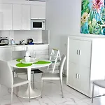 Apartament Garden Premium - Full Seaview